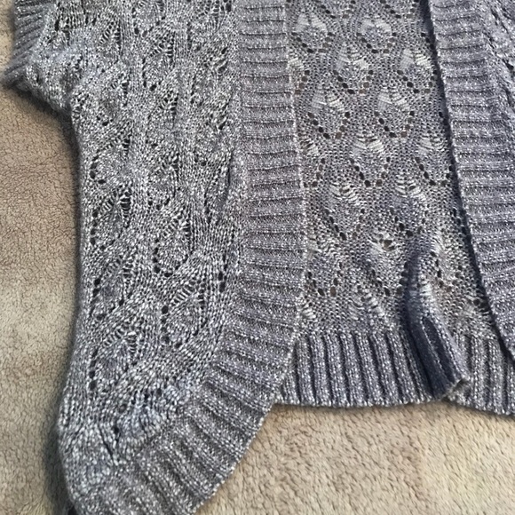 Dress Barn Crop Sweater - Picture 2 of 3